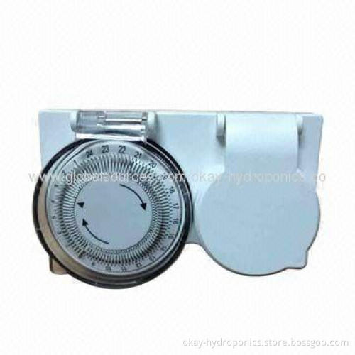 24 Hours Mechanical Timer/UK, Sized 82 x 82 x 130mm